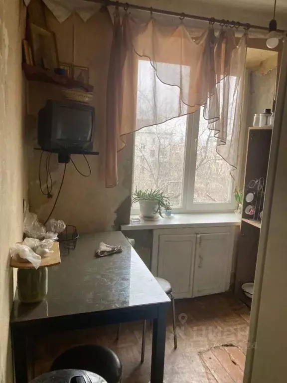 2-к кв. Волгоградская область, Волгоград ул. Дзержинского, 38 (43.1 м) - Фото 1