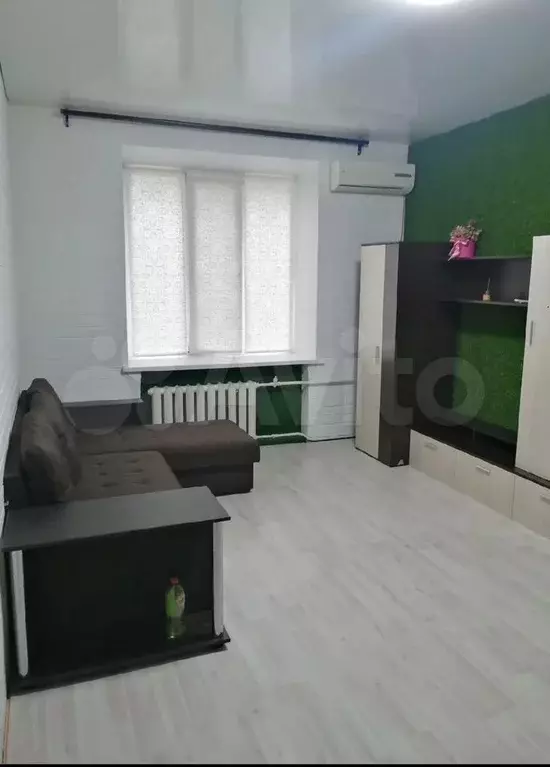 Комната 19 м в 3-к., 1/3 эт. - Фото 1