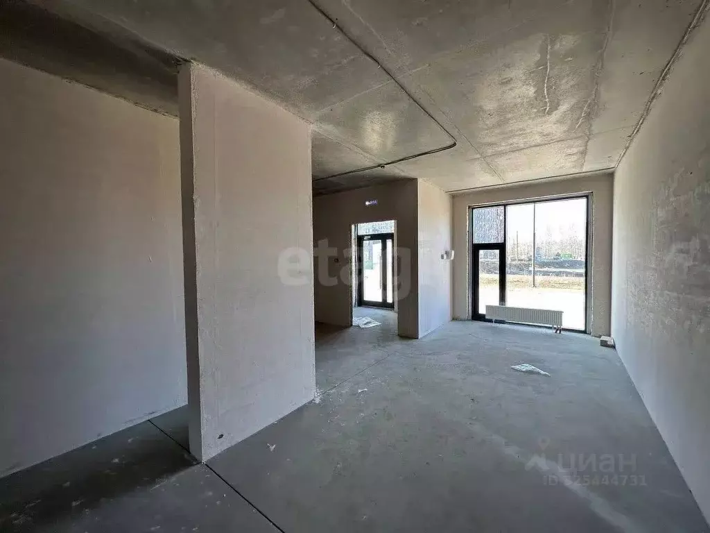 Помещение свободного назначения в Тюменская область, Тюмень Рощино ... - Фото 1