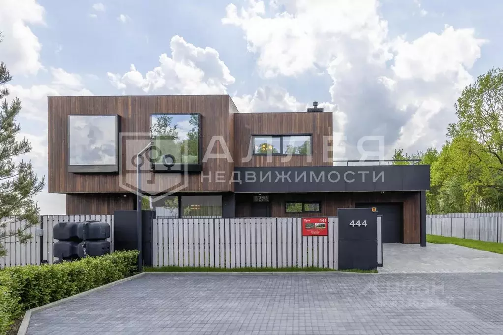 Коттедж в Московская область, Одинцовский городской округ, пос. ... - Фото 1