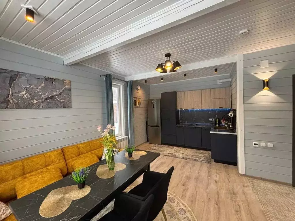 Дом в Мурманская область, Кольский район, Пушной с/пос, Лопарская ... - Фото 1