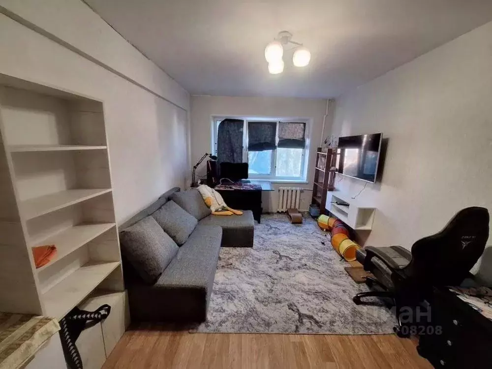 1-к кв. Омская область, Омск Заозерный мкр, ул. Глинки, 2А (32.0 м) - Фото 0