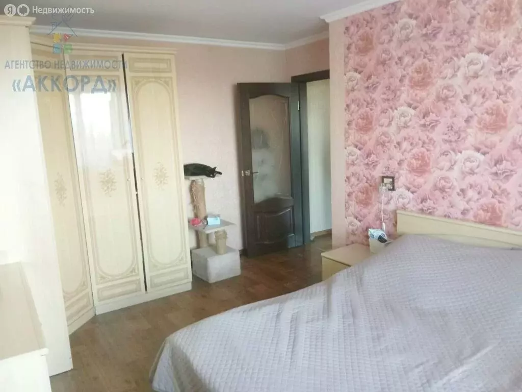 2-комнатная квартира: Бийск, улица Петра Мерлина, 2 (44.2 м) - Фото 1