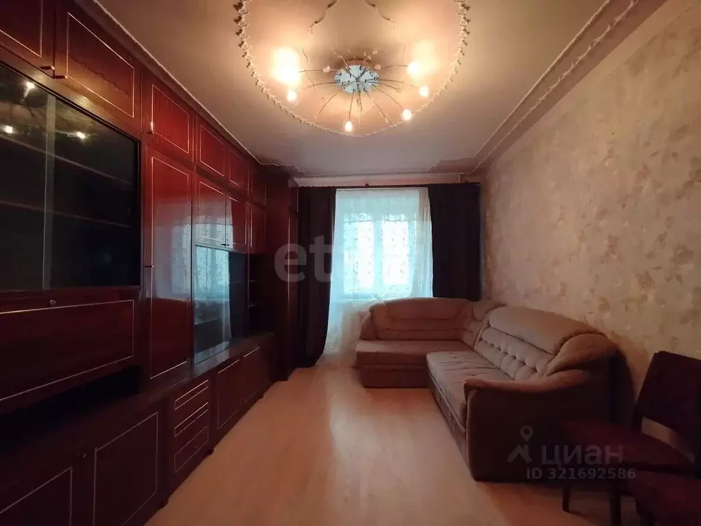 3-к кв. Калужская область, Балабаново Боровский район, 1 Мая ул., 9 ... - Фото 1