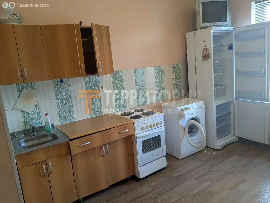 1-комнатная квартира: Пермь, улица Танкистов, 9 (46 м) - Фото 1