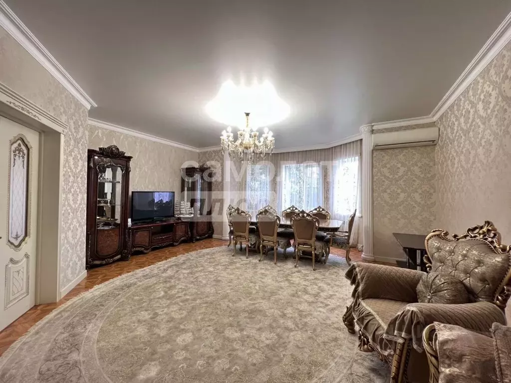 Дом в Дагестан, Дербент ул. Рабочая, 2 (250 м) - Фото 1