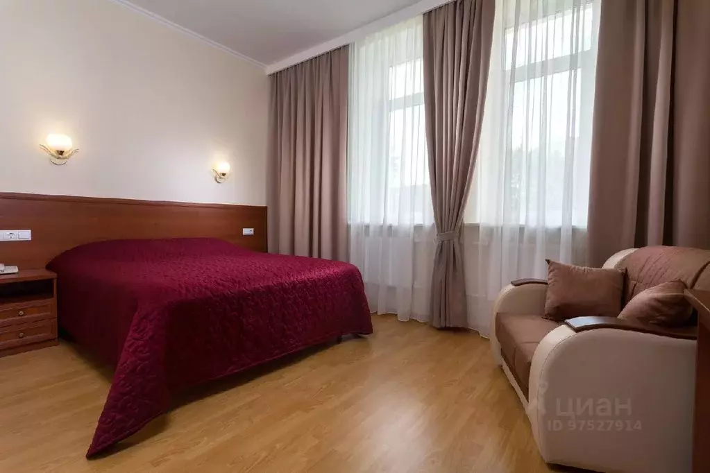 Комната Санкт-Петербург Большой Смоленский просп., 3 (21.0 м) - Фото 0