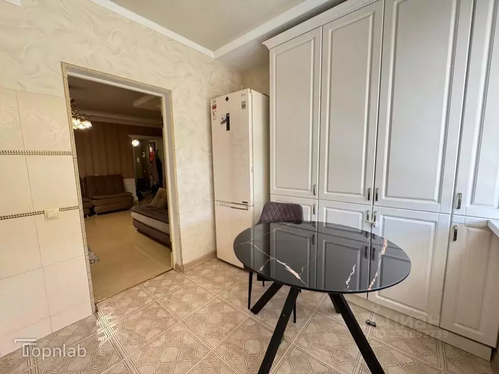 3-к кв. Кабардино-Балкария, Нальчик ул. Калмыкова (65.0 м) - Фото 1