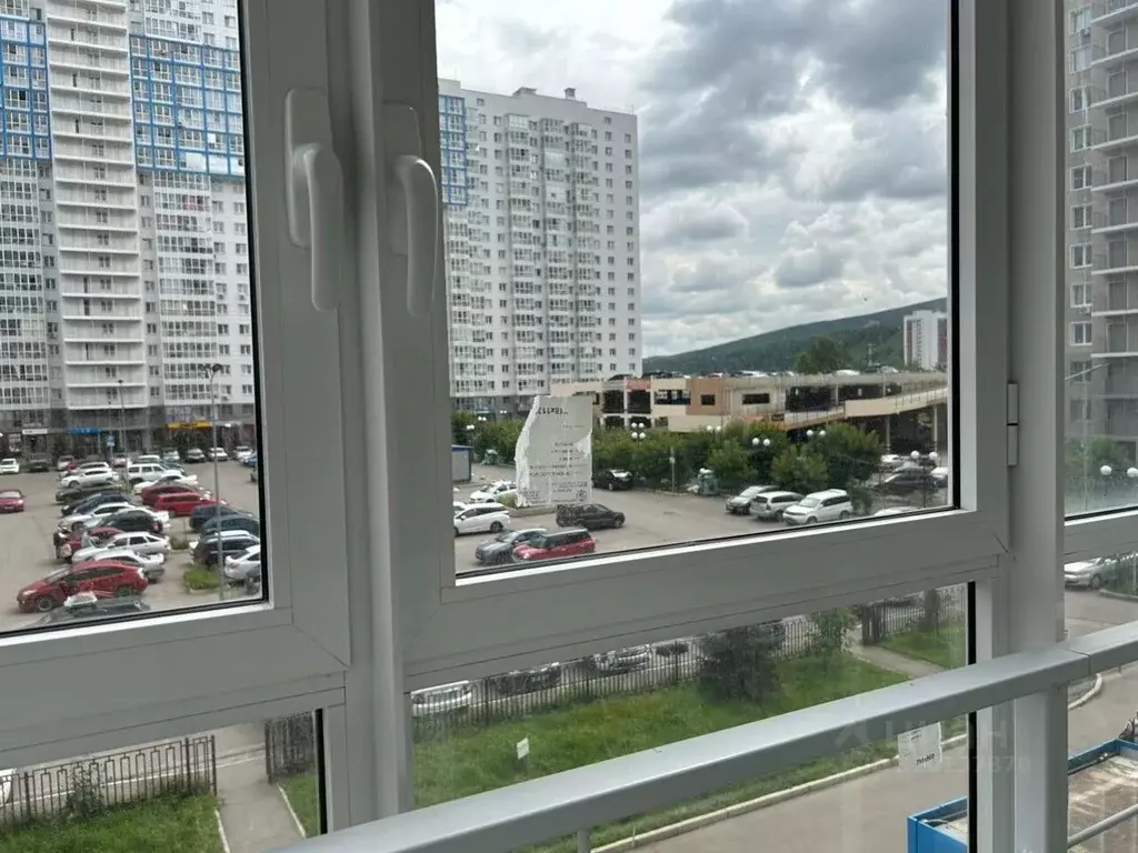 1-к кв. Красноярский край, Красноярск ул. Лесников, 25 (30.0 м) - Фото 0