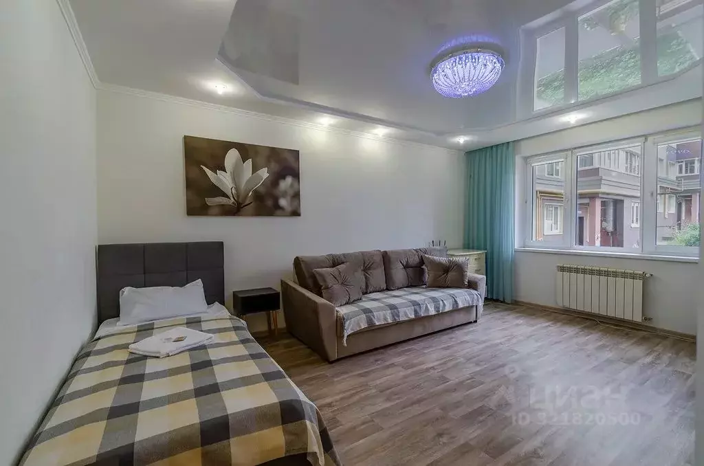 2-к кв. Чувашия, Чебоксары ул. Ивана Франко, 7 (65.0 м) - Фото 1