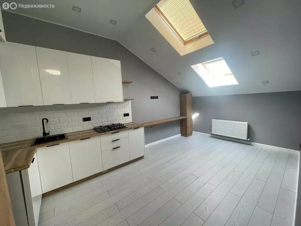 1-комнатная квартира: Геленджик, Крымская улица, 22к13 (49 м) - Фото 1