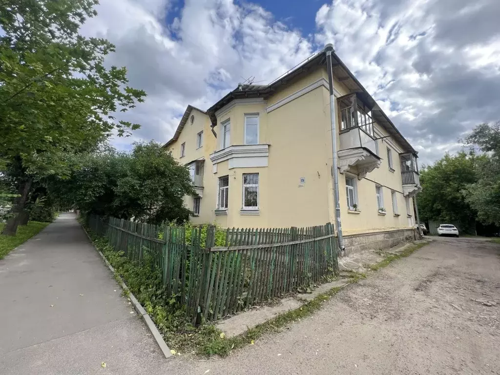 2-к кв. Костромская область, Кострома ул. Островского, 15А (47.6 м) - Фото 0