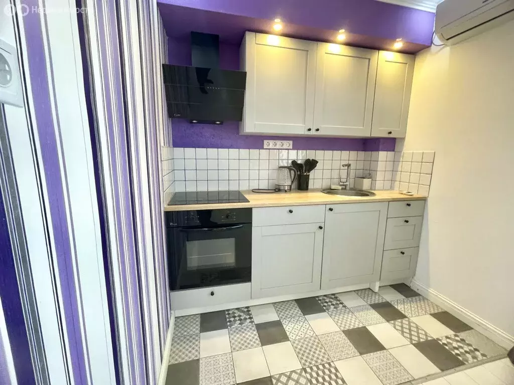 Квартира-студия: Батайск, улица Крупской, 1 (28 м) - Фото 1