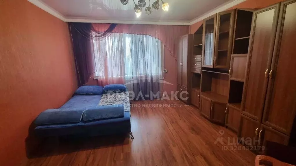 3-к кв. Брянская область, Брянск ул. Менжинского, 10 (63.0 м) - Фото 1