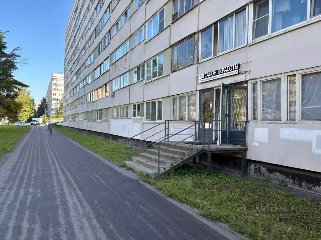 Помещение свободного назначения в Санкт-Петербург просп. Просвещения, ... - Фото 1