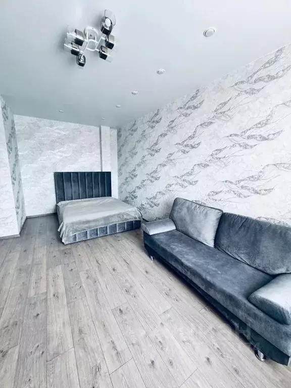 1-к кв. Омская область, Омск просп. Комарова, 11/4 (45.0 м) - Фото 2