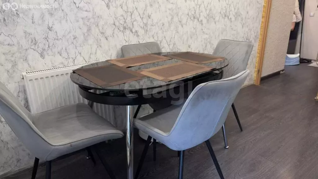 1-комнатная квартира: Калининград, улица Левитана, 60к1 (38 м) - Фото 2