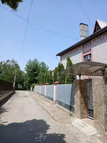 Дом 475 м на участке 10 сот. - Фото 0