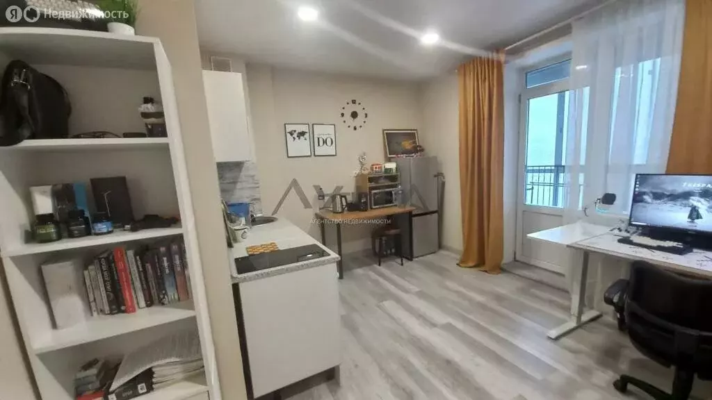 Квартира-студия: Набережные Челны, проспект Яшьлек, 8А (23.1 м) - Фото 1