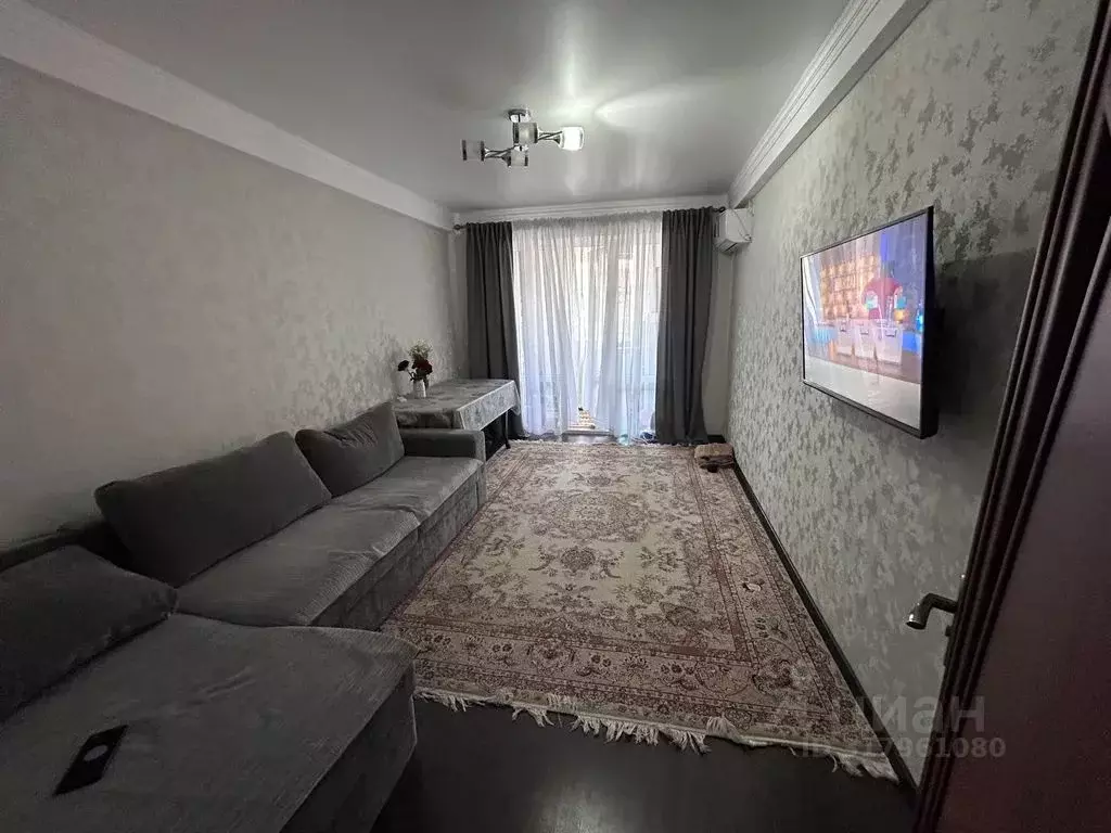 2-к кв. Дагестан, Каспийск ул. Хизроева, 9 (50.0 м) - Фото 0