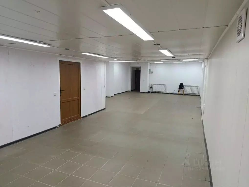 Помещение свободного назначения в Башкортостан, Октябрьский ул. ... - Фото 1