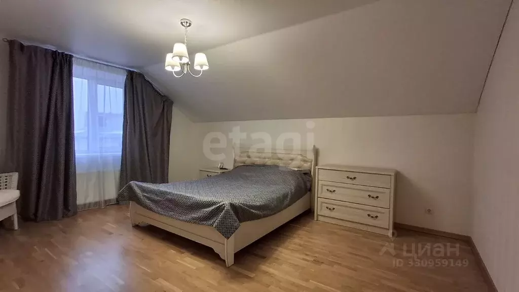 Дом в Татарстан, Зеленодольск ул. Универсиады, 19 (200 м) - Фото 1
