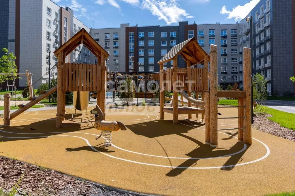 3-к кв. Татарстан, с. Высокая Гора ул. Вторая Ударная, 7 (61.2 м) - Фото 1
