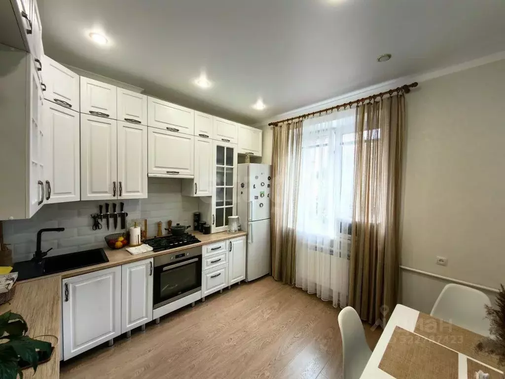 2-к кв. Брянская область, Клинцы Кронштадтская ул., 19 (56.0 м) - Фото 1