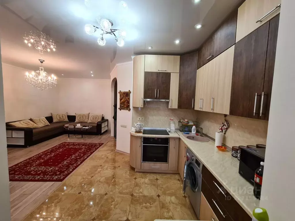 2-к кв. Астраханская область, Астрахань Минусинская ул., 6 (57.0 м) - Фото 1