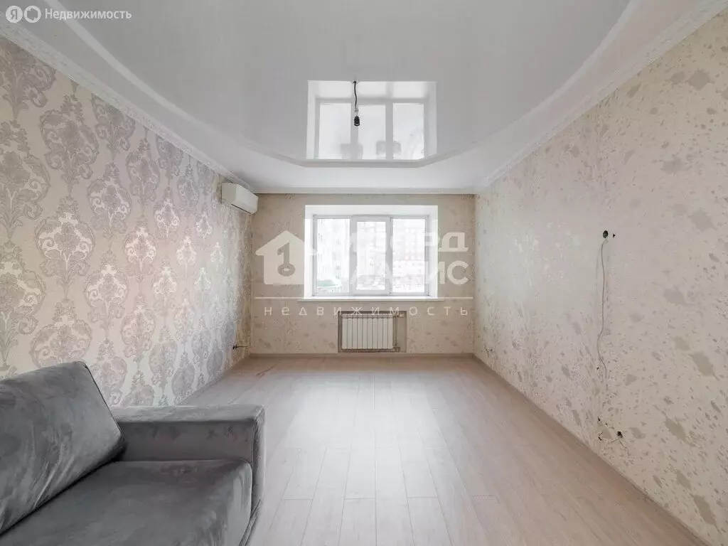 3-комнатная квартира: Омск, улица Туполева, 6к1 (100.1 м) - Фото 1