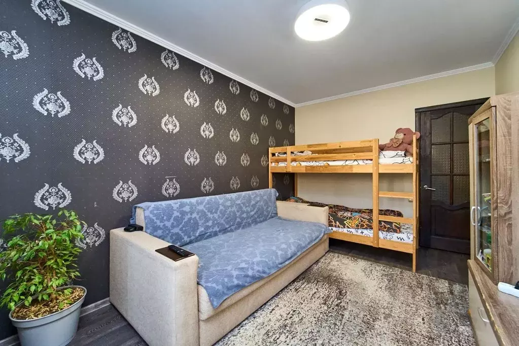 3-к кв. Адыгея, Тахтамукайский район, Яблоновский пгт ул. Фридриха ... - Фото 2