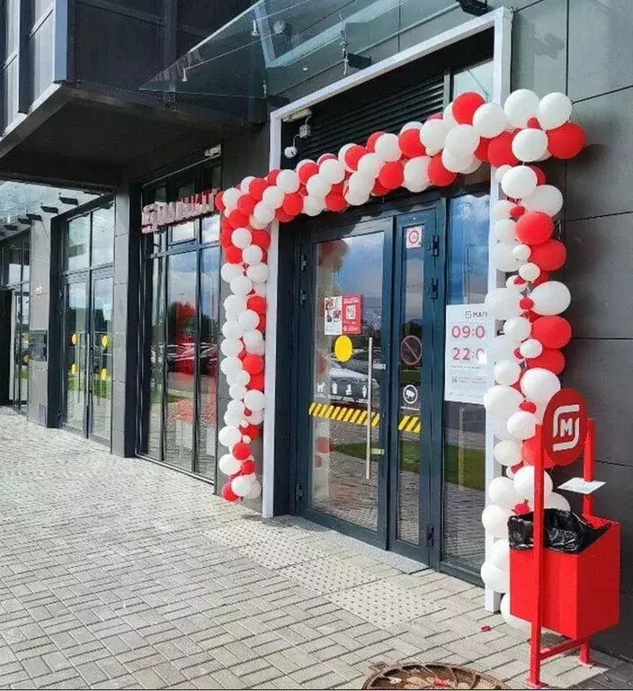 Помещение свободного назначения в Ленинградская область, Кудрово г. ... - Фото 1