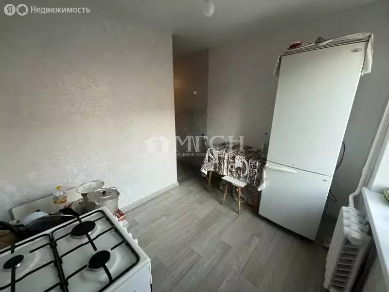 2-комнатная квартира: Дзержинский, Лесная улица, 16 (43 м) - Фото 1