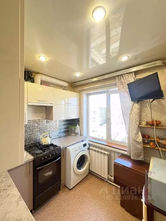 3-к кв. Иркутская область, Ангарск 10-й мкр, 41 (58.9 м) - Фото 1