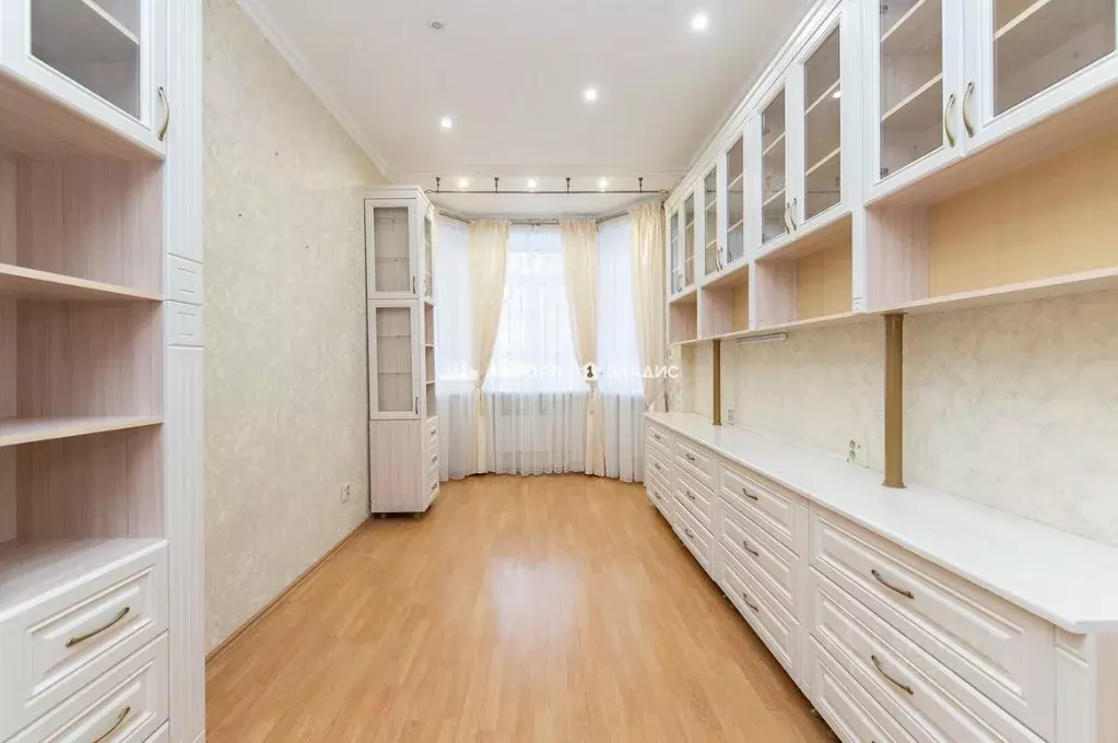 3-к кв. Челябинская область, Магнитогорск ул. Калинина, 23 (79.2 м) - Фото 1