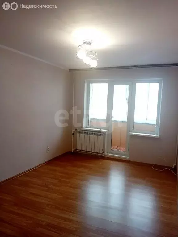 2-комнатная квартира: Златоуст, Чугуновская улица, 10 (49.2 м) - Фото 2