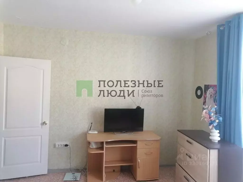 2-к кв. Курганская область, Курган Заозерный жилрайон, 11-й мкр, 7 ... - Фото 1