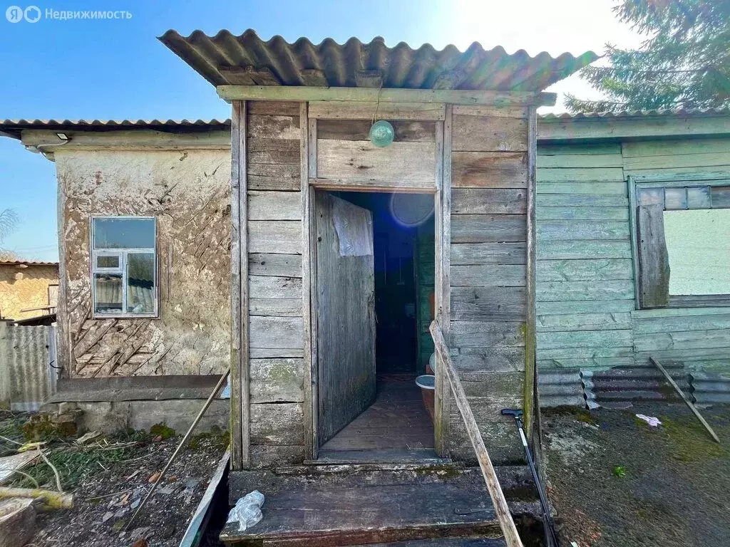 Дом в Медвенский район, Панинский сельсовет (90 м) - Фото 1