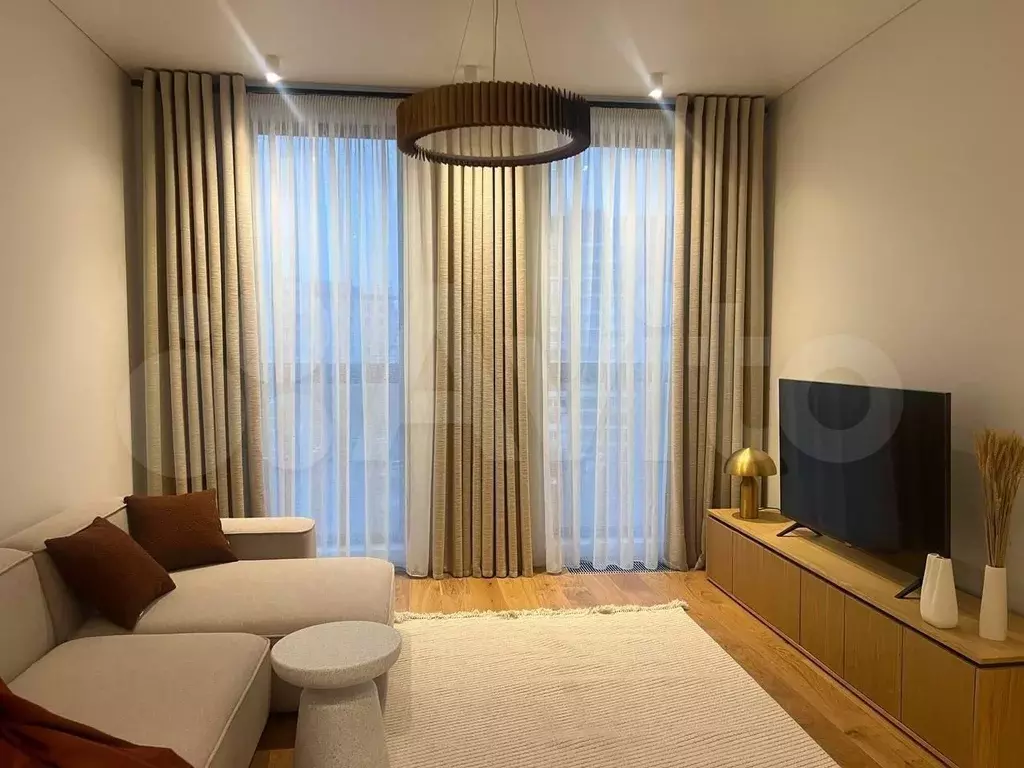 3-к. квартира, 70 м, 10/15 эт. - Фото 1