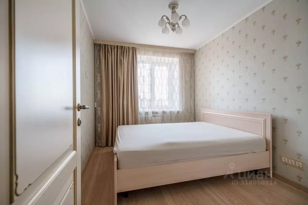 4-к кв. Санкт-Петербург просп. Королева, 29к1Б (80.0 м) - Фото 0