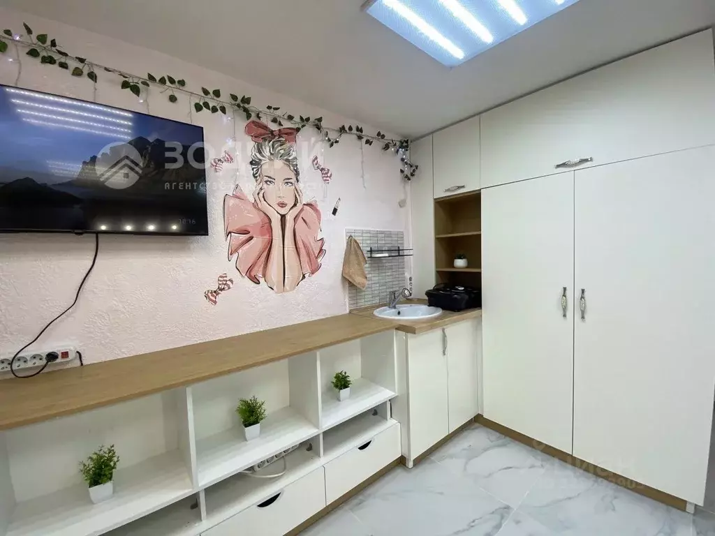 Помещение свободного назначения в Чувашия, Чебоксары ул. Шумилова, 18 ... - Фото 2