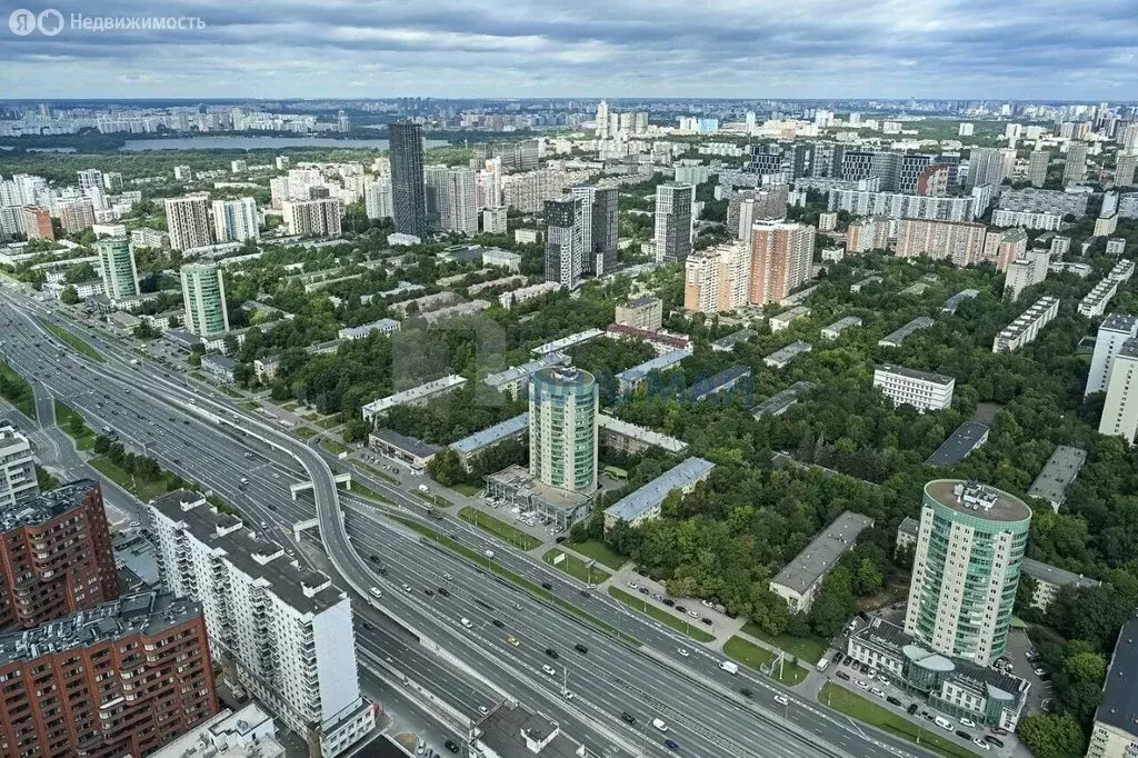 Помещение свободного назначения (2601 м) - Фото 1