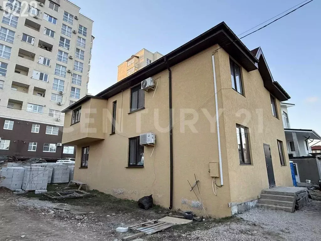 Дом в Севастополь ЖСТИЗ Оригинал ОК, туп. Ромашковый, 9 (217 м) - Фото 1