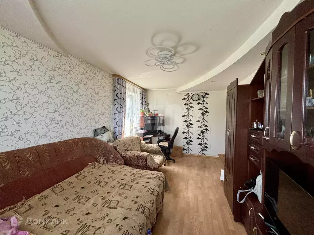 Продаётся 4-к квартира, 70 м - Фото 1