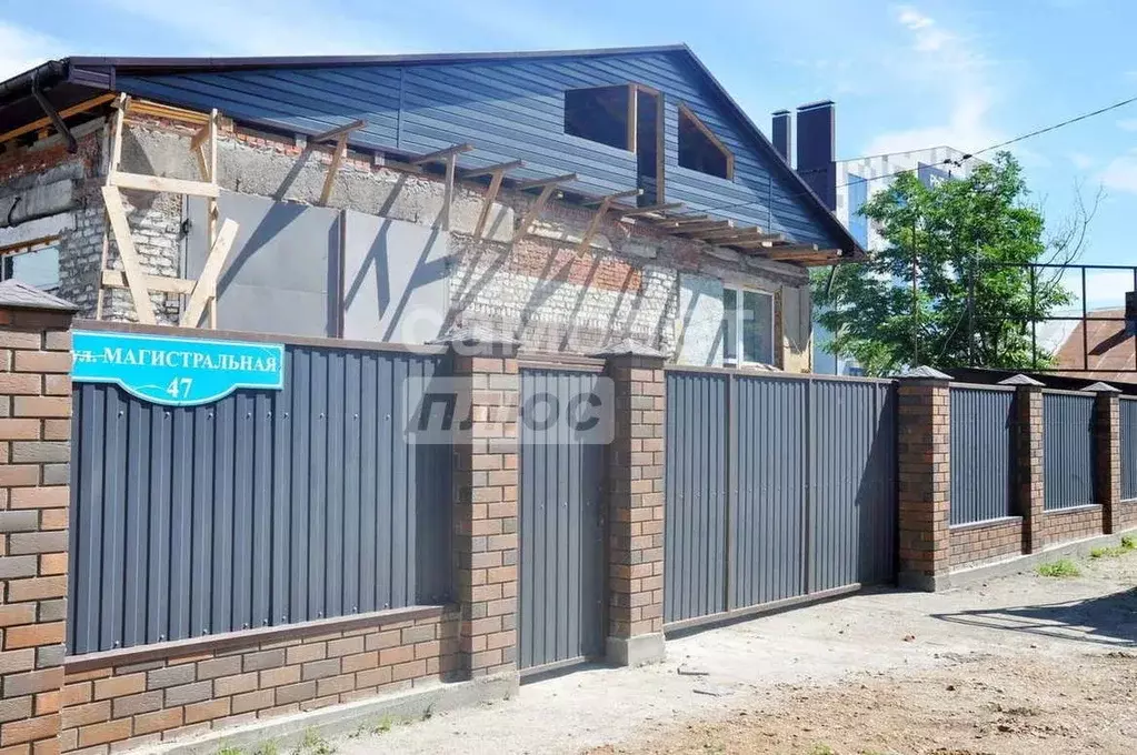 Дом в Амурская область, Благовещенск Магистральная ул., 47 (120 м) - Фото 1