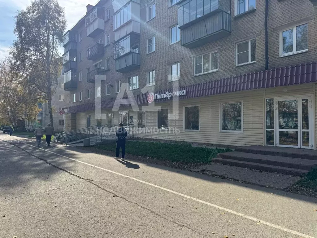 Торговая площадь в Челябинская область, Верхний Уфалей ул. Ленина, 182 ... - Фото 2