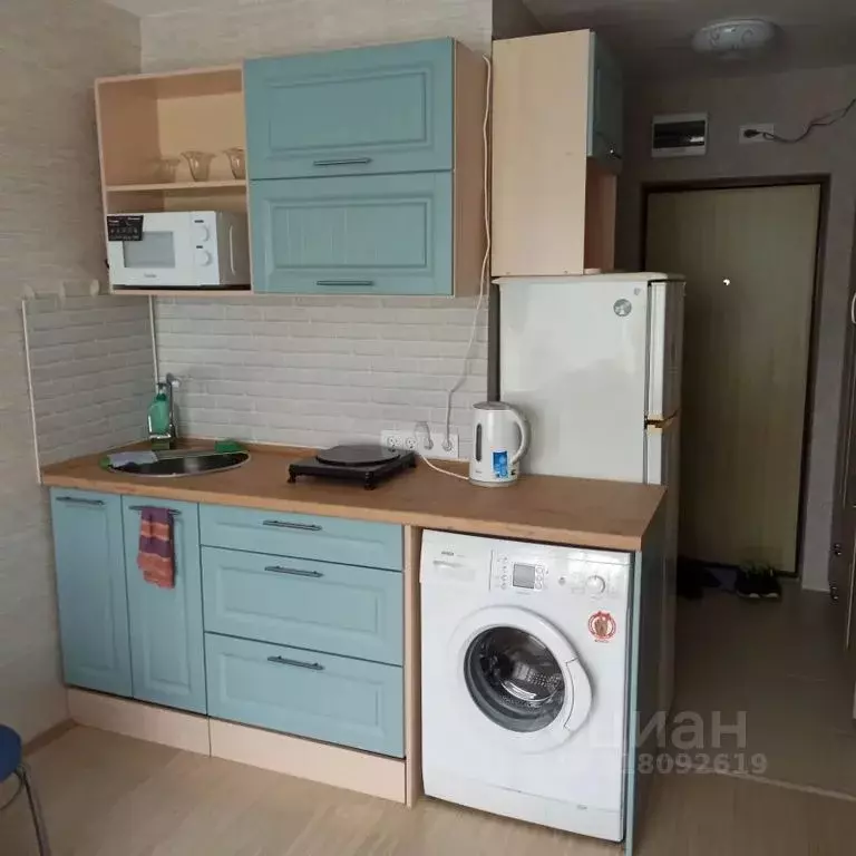 Студия Приморский край, Владивосток Некрасовская ул., 48 (17.0 м) - Фото 0