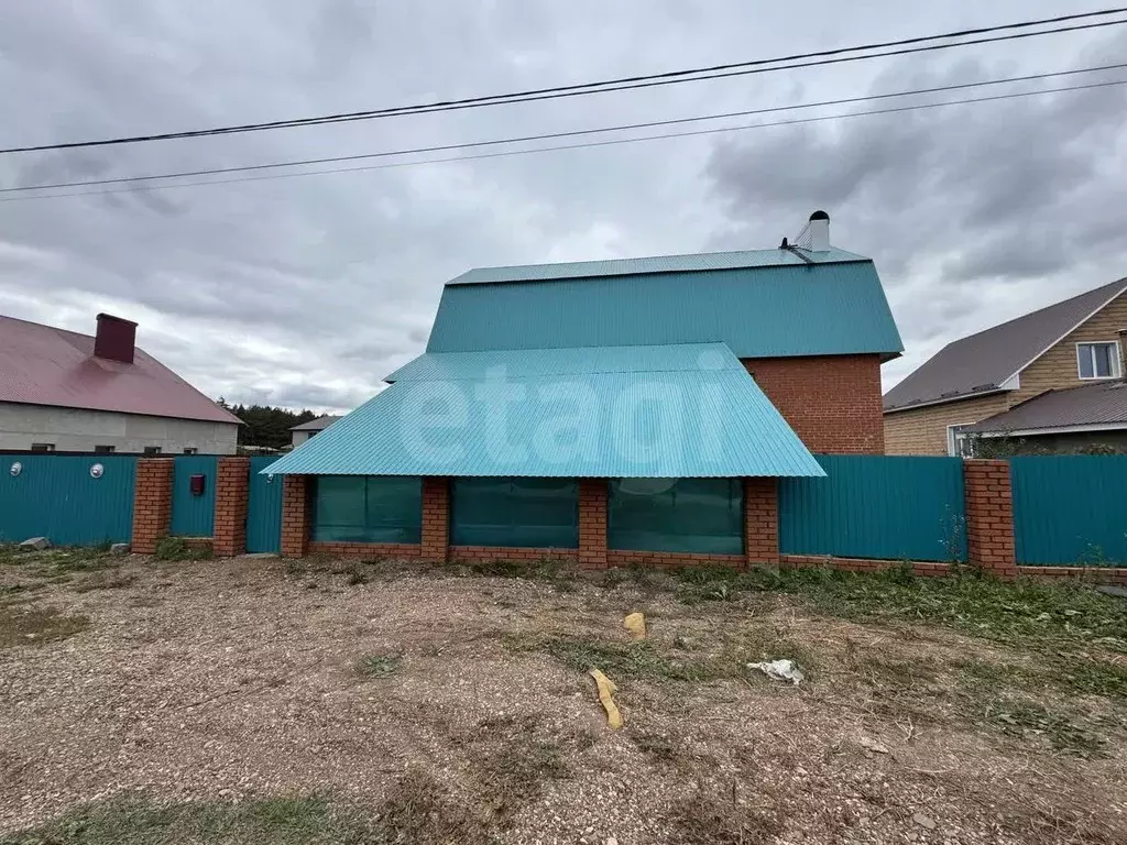 Дом в Башкортостан, Стерлитамак ул. Емельянова (140 м) - Фото 1