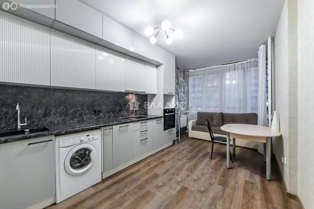 2-комнатная квартира: Москва, улица Маршала Тухачевского, 49 (60.6 м) - Фото 1