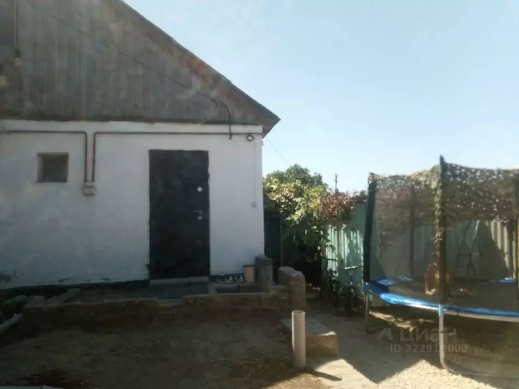 Дом в Краснодарский край, Темрюкский район, Краснострельское с/пос, ... - Фото 2